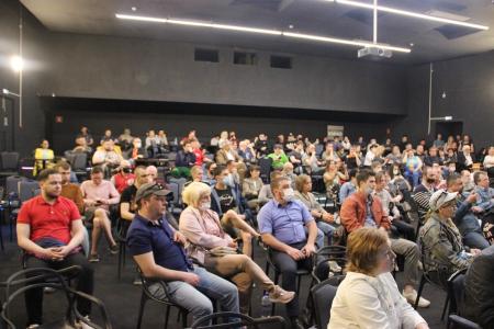 Ярославская область. Местные коммунисты организовали встречу с известным блогером