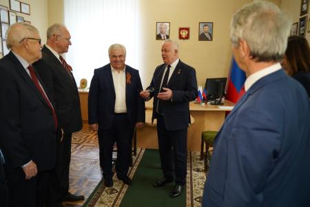 Рабочий визит Казбека Тайсаева, Александра Ющенко и делегации КПРФ на Донбасс