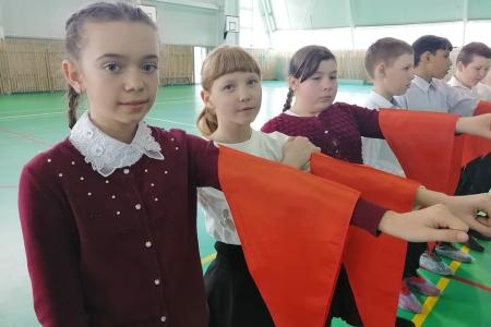 Саратовская область. В Турках состоялся приём в пионеры