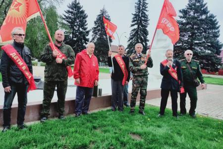 Краснодарский край, Динской район. Коммунисты подготовили автопробег на легендарную Сталинградскую землю