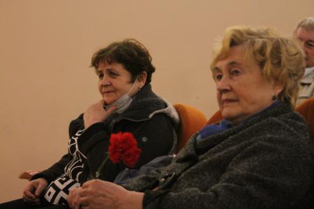 Псковские коммунисты провели памятный вечер к 100-летию Героя Советского Союза А.И. Петрова