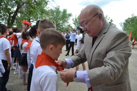 В Калмыкии отметили  День пионерии
