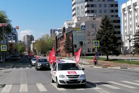 Праздничный автопробег и возложение цветов к Вечному огню в Самаре