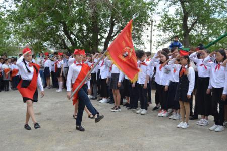 В Калмыкии отметили  День пионерии