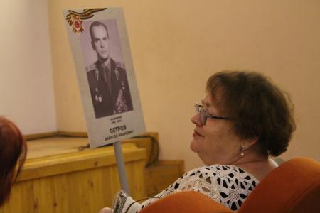 Псковские коммунисты провели памятный вечер к 100-летию Героя Советского Союза А.И. Петрова