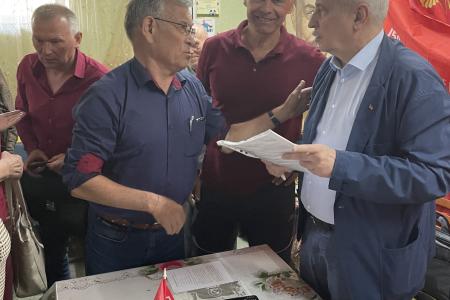 Краснодарский край. Н.И. Осадчий провел встречу с активом КПРФ в станице Ленинградской