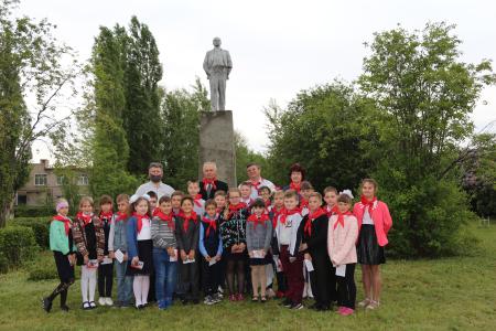 Воронежская область. Салют пионерам всех поколений