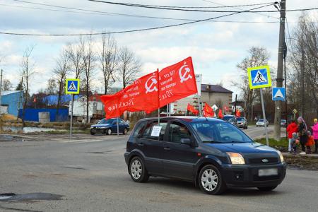 В Иванове прошёл автопробег в честь Первомая
