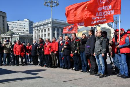 Г.А. Зюганов: Солидарность трудящихся сильнее всех танков, полицейских, сыщиков и предателей в мире!