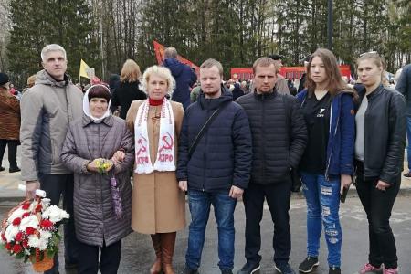 Подмосковные коммунисты отметили 9 мая по всему региону
