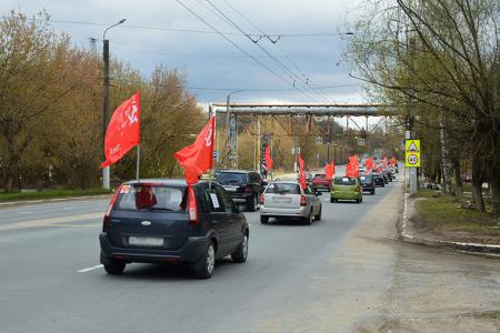В Иванове прошёл автопробег в честь Первомая