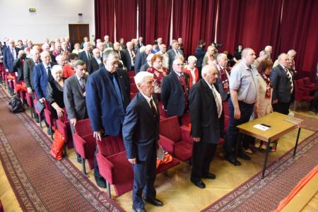 Съезд детей войны обратился к российскому народу с призывом голосовать за КПРФ