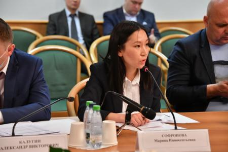 Фракция КПРФ в Госдуме провела «круглый стол» на тему: «Законодательное обеспечение подготовки коммерческих пилотов в России»