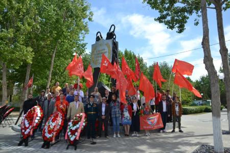 Красный День Победы в Астрахани