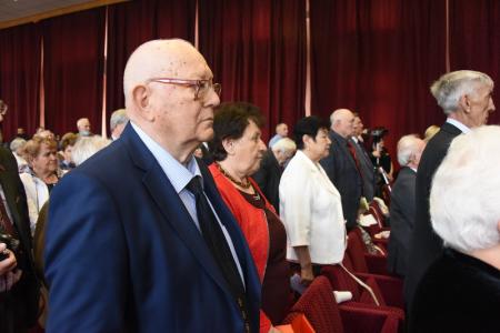 Съезд детей войны обратился к российскому народу с призывом голосовать за КПРФ