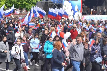 Рабочий визит Казбека Тайсаева, Александра Ющенко и делегации КПРФ на Донбасс