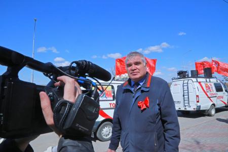 В Омске прошел автопробег в честь 1 мая