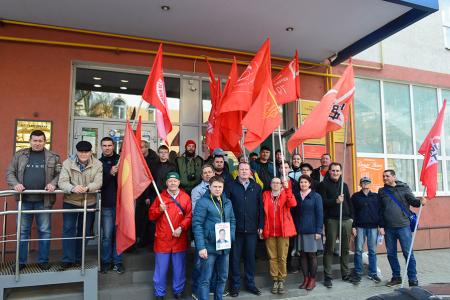 В Иванове прошёл автопробег в честь Первомая