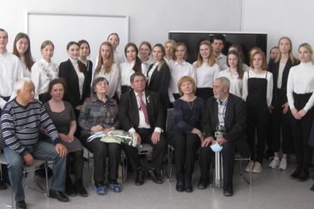 Свердловские коммунисты: «Патриотическое воспитание молодежи - наш приоритет»