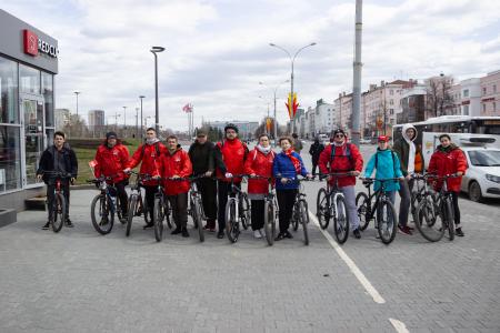 Красные в городе! Первомайская велопрогулка в Перми