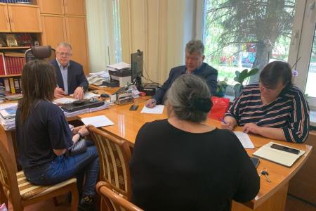 Московская область. Депутаты-коммунисты Александр Наумов и Олег Емельянов провели приём граждан в Раменском