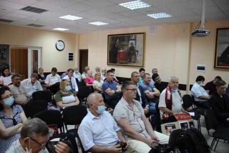 Депутаты-коммунисты Волгоградской области обсудили задачи в преддверие выборной кампании