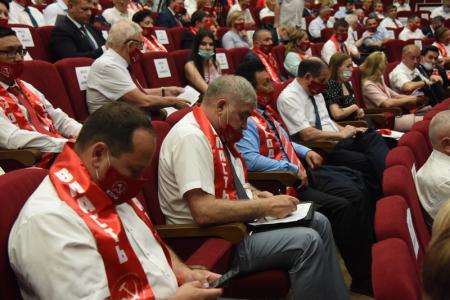Состоялось открытие второго этапа XVIII съезда КПРФ