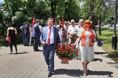 Лидер ставропольских коммунистов Виктор Гончаров: 22 июня 1941 года – День героизма советских солдат!