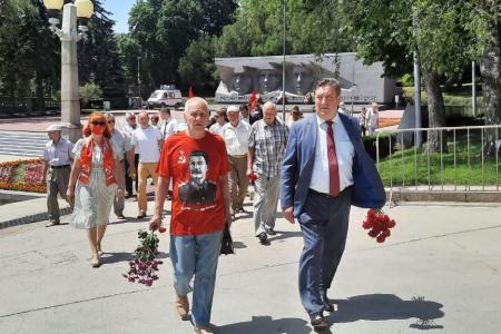 Лидер ставропольских коммунистов Виктор Гончаров: 22 июня 1941 года – День героизма советских солдат!