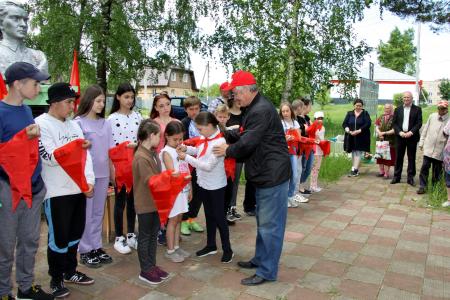 Приём в пионеры и октябрята прошел в поселке Мирный Серпуховского городского округа Московской области