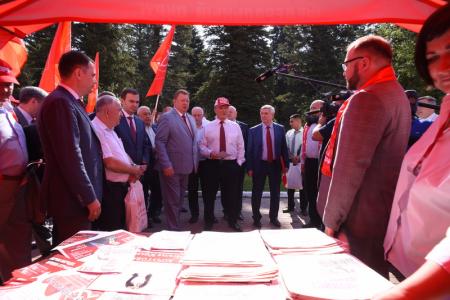 Состоялось открытие второго этапа XVIII съезда КПРФ