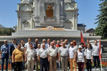 Лидер ставропольских коммунистов Виктор Гончаров: 22 июня 1941 года – День героизма советских солдат!