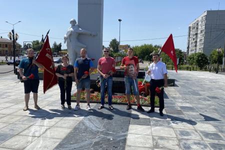 Подмосковные коммунисты провели мероприятия в День памяти и скорби по всему региону