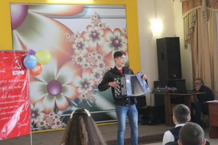 Бурятский реском  КПРФ провёл праздник, посвящённый Дню русского языка