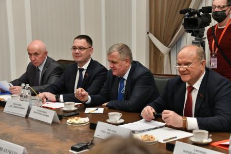 Г.А. Зюганов встретился в Госдуме с делегацией ОБСЕ