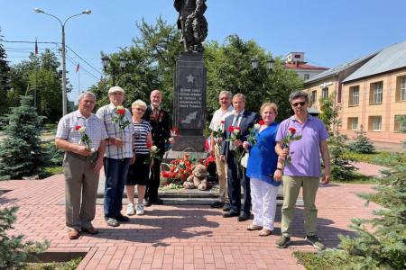 Подмосковные коммунисты провели мероприятия в День памяти и скорби по всему региону