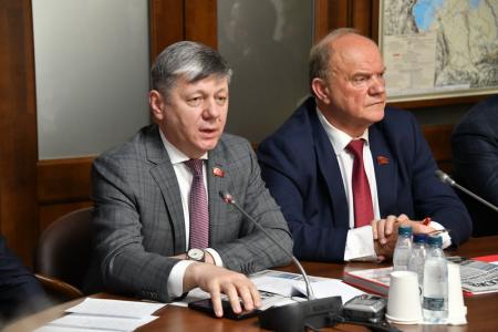 «Нет святее уз товарищества». Пресс-конференция Г.А. Зюганова в Госдуме