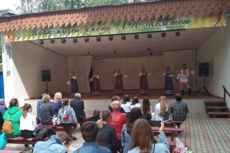 В Брянске состоялся музыкально-поэтический праздник «День русского языка – 2021»