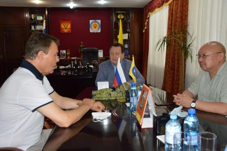 Встречи депутата Госдумы, секретаря ЦК КПРФ Николая Арефьева с  жителями Калмыкии