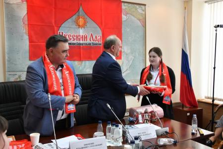 Г.А. Зюганов: «Бог не в силе, а в правде и могучем русском слове»