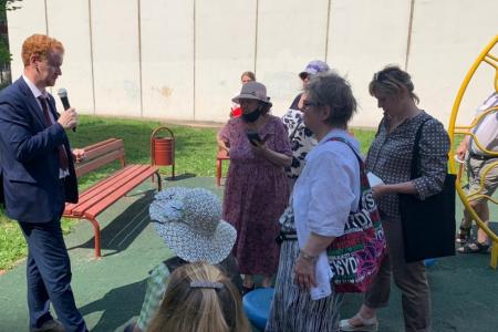 Москва. Денис Парфенов: На этой неделе провёл ряд встреч с жителями Медведково