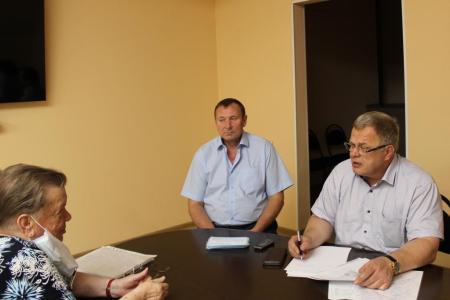 Московская область. Депутат-коммунист Александр Наумов провёл прием граждан в Озёрах