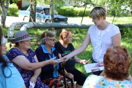 Ярославская область. Забытые властью жители города Тутаева обратились к депутату от КПРФ Елене Кузнецовой за помощью