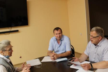 Московская область. Депутат-коммунист Александр Наумов провёл прием граждан в Озёрах
