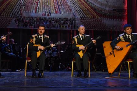 В Москве состоялся торжественный концерт, посвященный 100-летней годовщине образования Компартии Китая