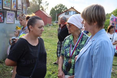 Ярославская область. Проблемные вопросы жителей п. Песочное Рыбинского района на контроле депутатов-коммунистов