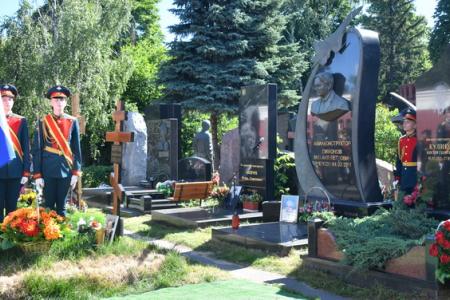 Г.А. Зюганов принял участие в памятных мероприятиях, посвященных 100-летию Маршала Советского Союза В.Г. Куликова