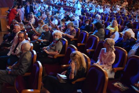 В Москве состоялся торжественный концерт, посвященный 100-летней годовщине образования Компартии Китая