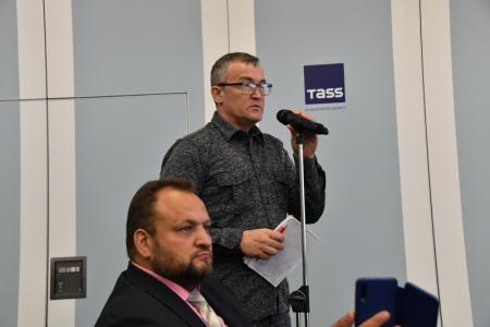 На пресс-конференции в ИА ТАСС Г.А. Зюганов представил программу КПРФ «10 шагов к власти народа»