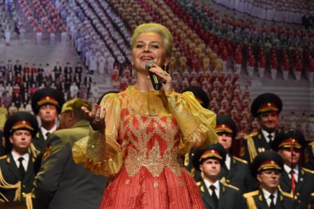 В Москве состоялся торжественный концерт, посвященный 100-летней годовщине образования Компартии Китая